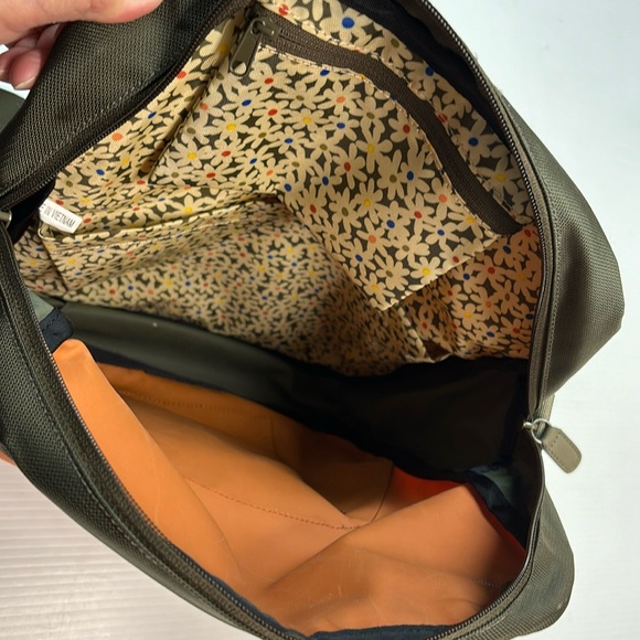 Sherpani Chica Orange/Brown Crossbody Bag - Picture 7 of 10